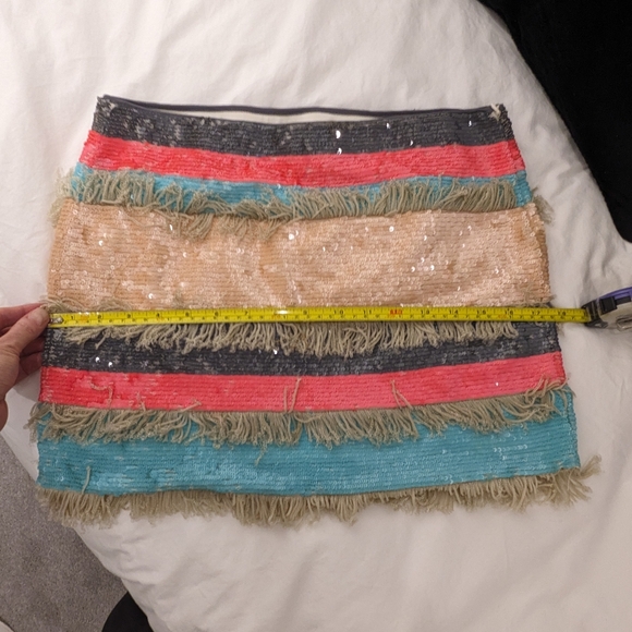 Colourful sequined mini skirt with tassels from Zara - Picture 2 of 4